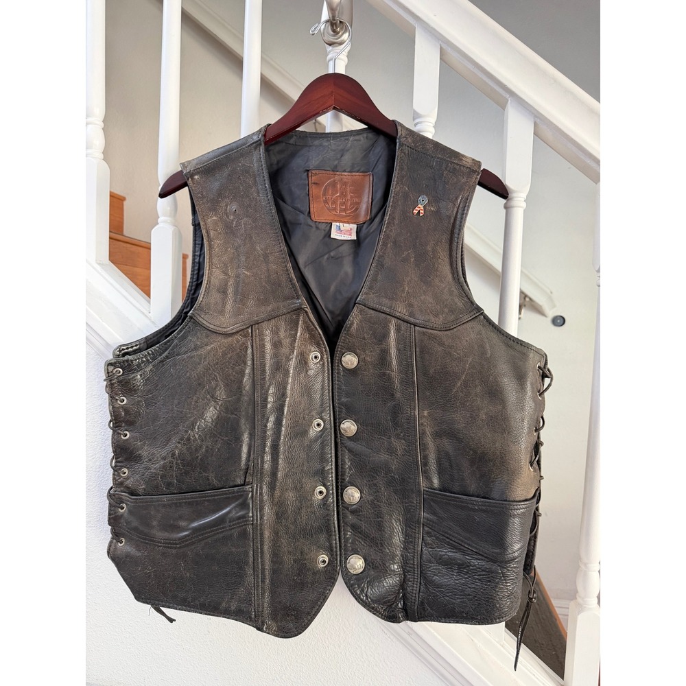 Vintage Kerr Leathers Buffalo Nickel Snap Motorcycle Vest Mens Large USA Made